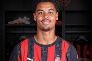 德温特：米兰队里唯一去餐厅会引轰动的是魔笛 他很谦逊从不抱怨