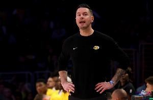 雷迪克：揭幕战失利后外界存在过度反应 这并没有影响我们的备战